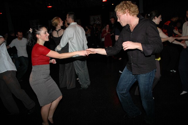 min 2007 11 10 fous swing 433